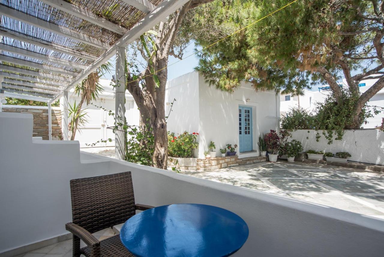 Hotel Mantalena Antiparos Exterior photo
