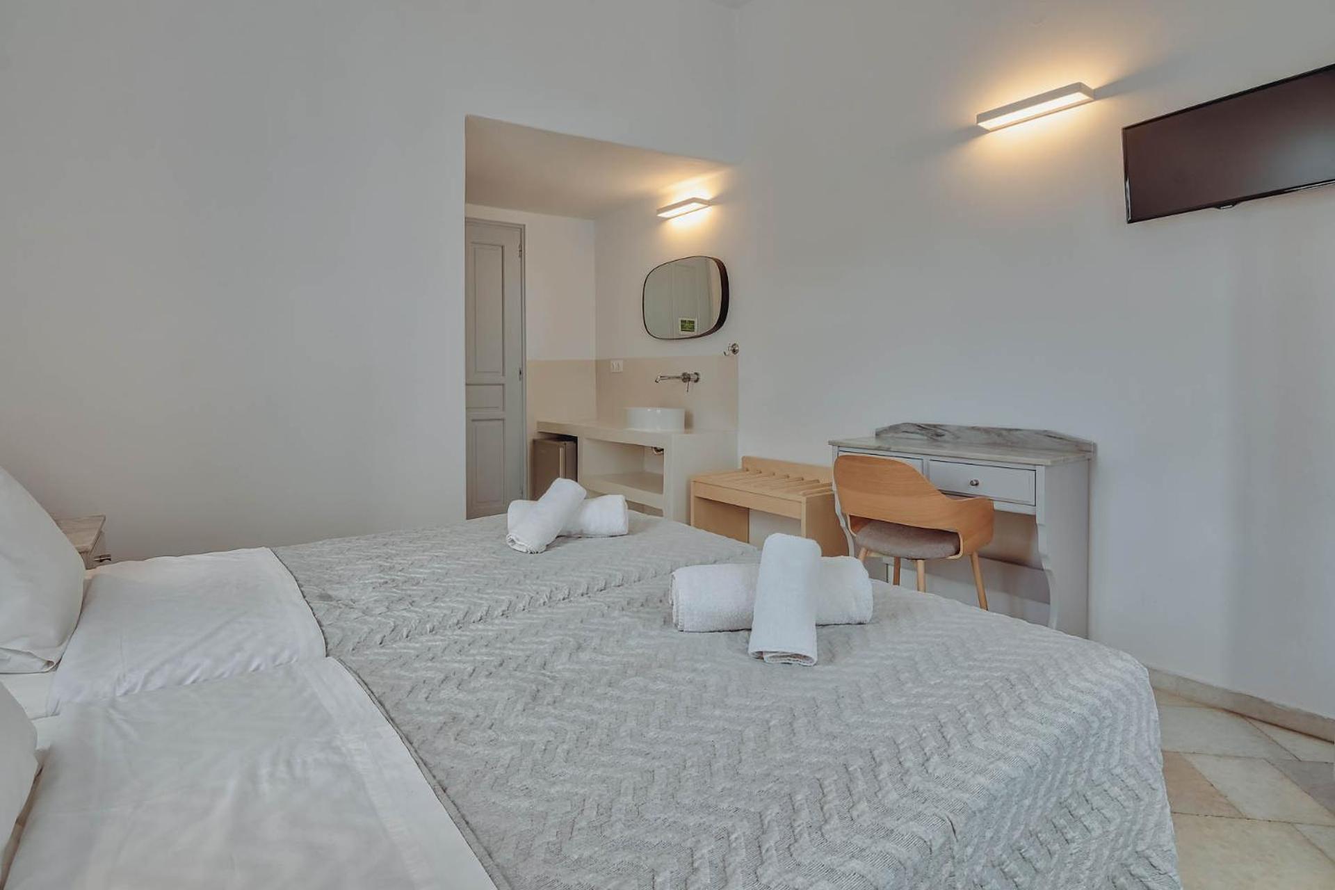 Hotel Mantalena Antiparos Exterior photo