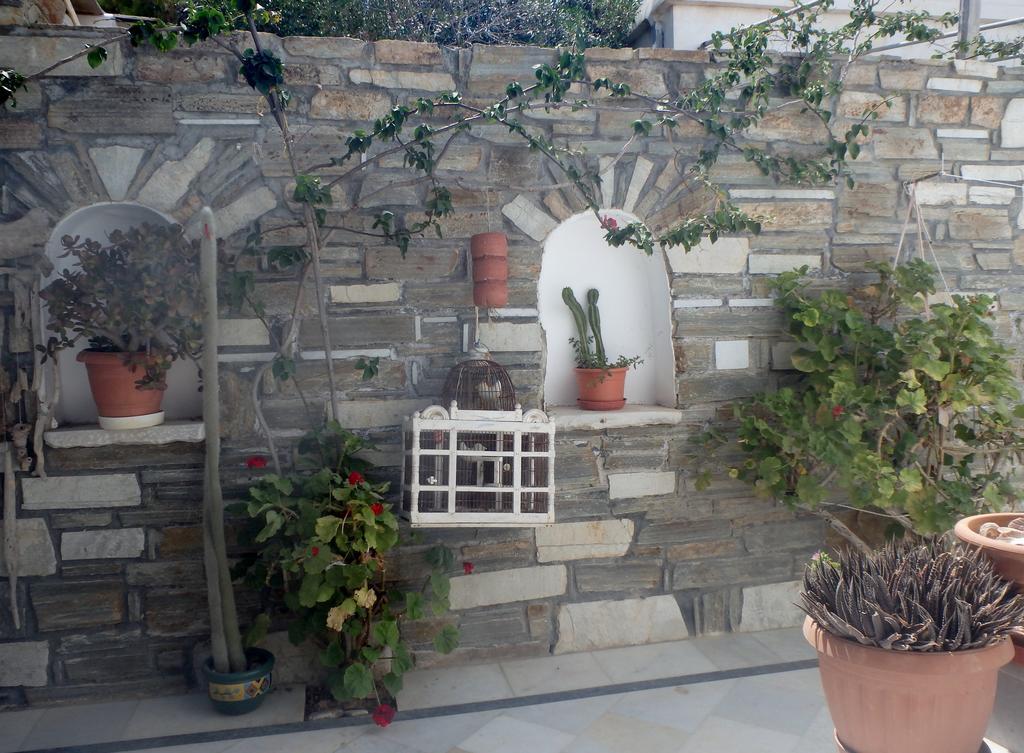 Hotel Mantalena Antiparos Exterior photo