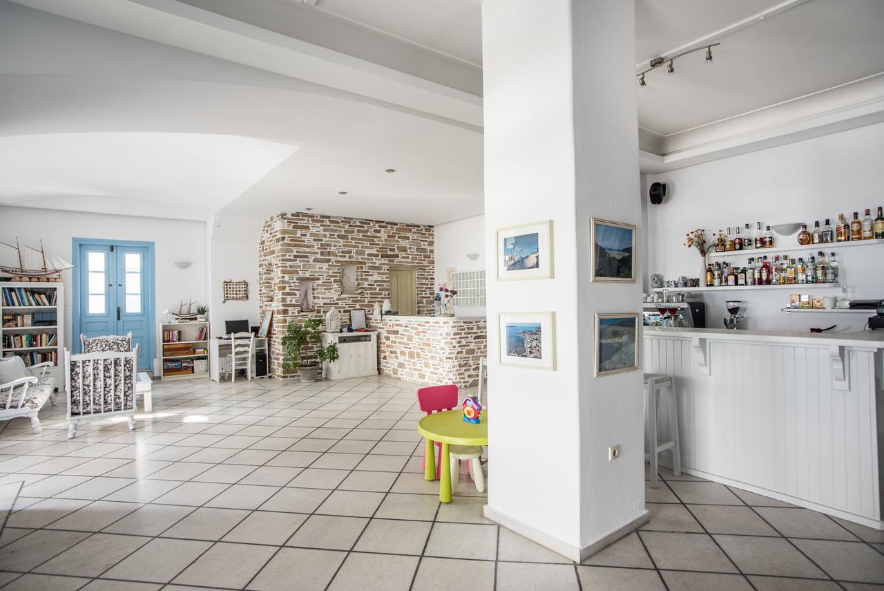 Hotel Mantalena Antiparos Exterior photo